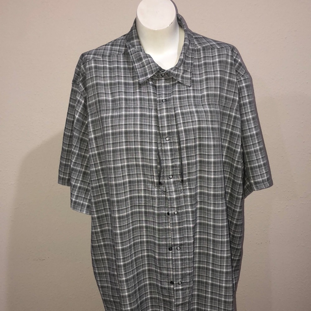 5.11 tactical men’s gray plaid button up shirt